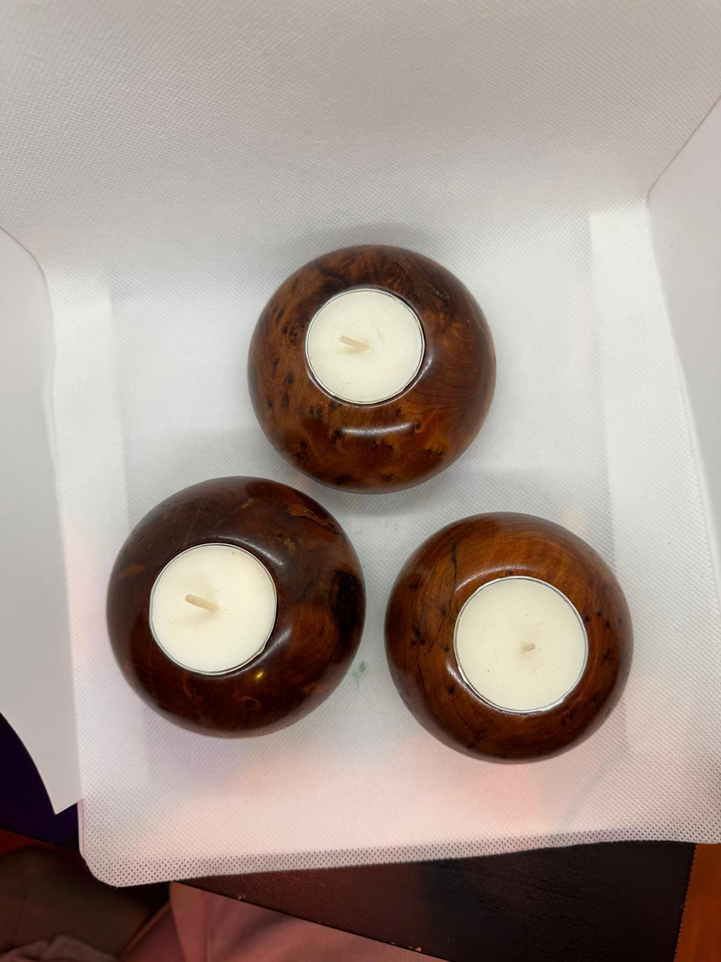 Vela en cuenco de madera